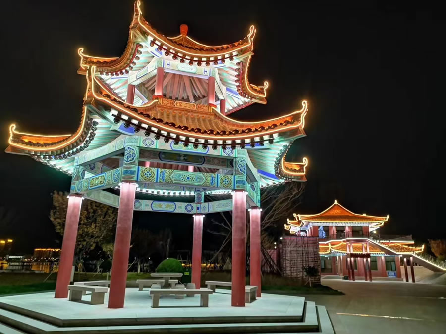 瓦楞灯的古建筑照明亮化